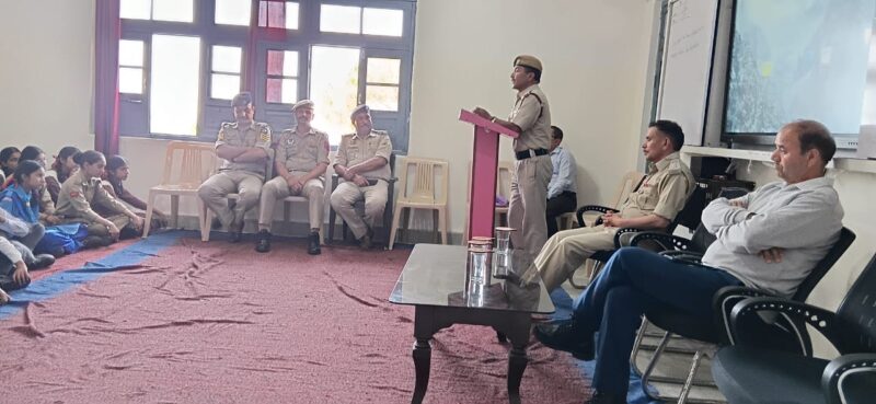 डलहौज़ी में भूस्खलन आपदा प्रबंधन मॉक ड्रिल: छात्रों और नागरिकों को दी गई त्वरित प्रतिक्रिया की प्रशिक्षण जानकारी