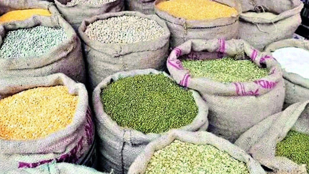 हिमाचल के सभी 5096 राशन डिपो जल्द जुड़ेंगे इंटरनेट से, उपभोक्ताओं को अब नहीं झेलनी पड़ेगी परेशानी