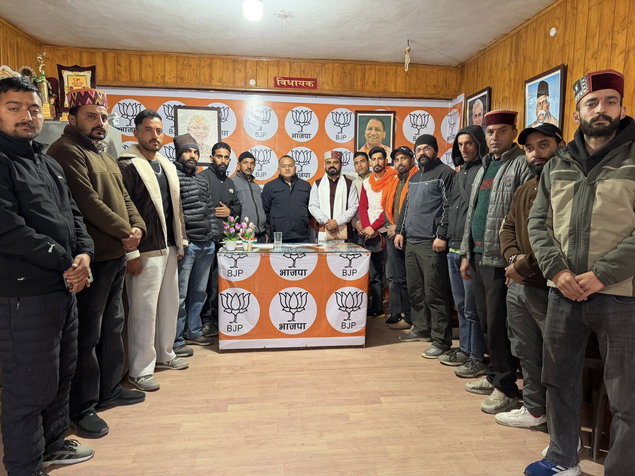 चौरासी मंडल में BJYM की महत्वपूर्ण बूथ बैठक सम्पन्न, वन बूथ–10 यूथ अभियान को नई गति