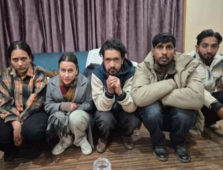 नौ चिट्टा तस्करों को गिरफ्तार किया