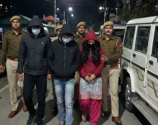 शिमला: संजौली में नशे के खिलाफ बड़ी कार्रवाई, चिट्टे के साथ दो युवक व एक युवती गिरफ्तार