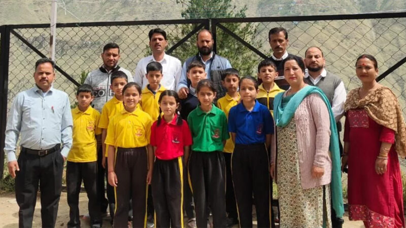 नवोदय चयन परीक्षा 2026 में एक ही स्कूल से 10 विद्यार्थियों ने पाई सफलता
